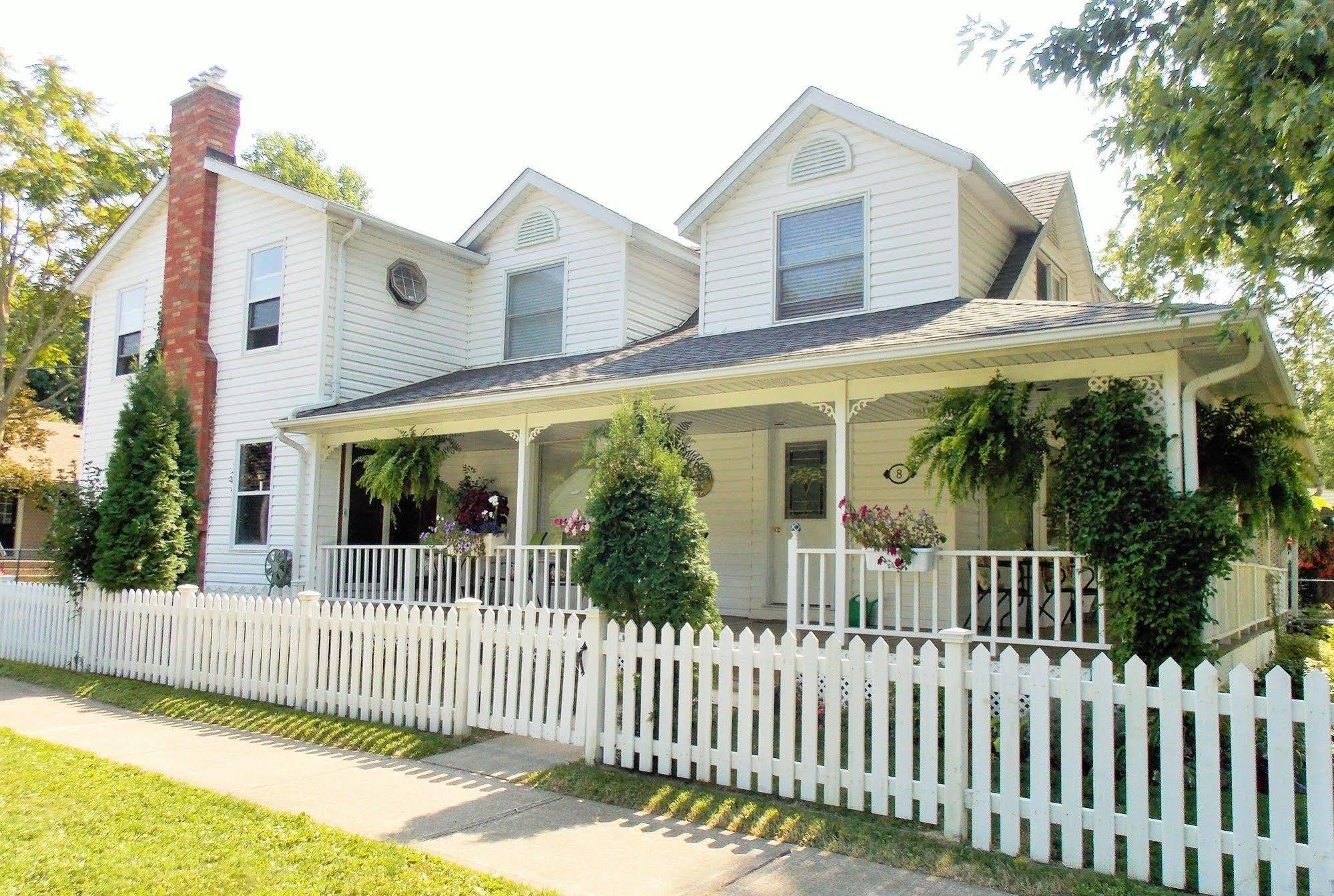 Finlay House Bed And Breakfast Niagara - On - The - Lake 외부 사진